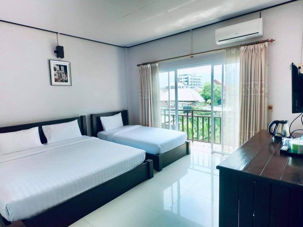 Phou Ang Kham 2 Hotel Vang Vieng Eksteriør bilde