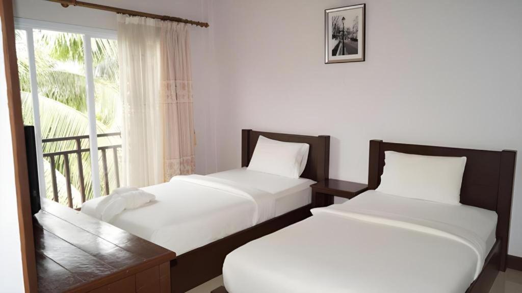 Phou Ang Kham 2 Hotel Vang Vieng Eksteriør bilde